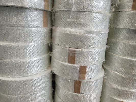 Permukaan yang halus ECR Kaca Tahan UV yang baik Dan Lapisan Resin Edge